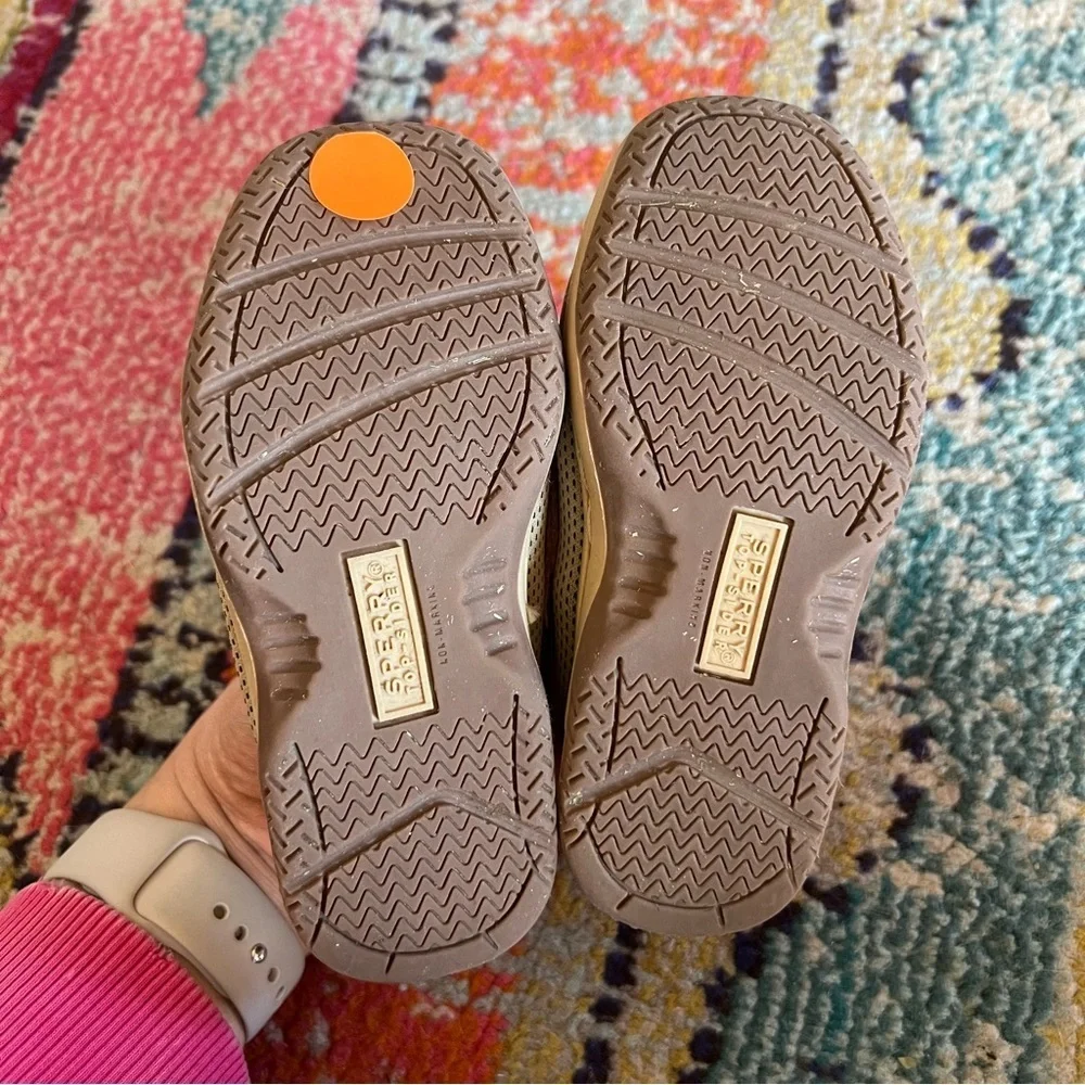 Sperry Kids Tan Boat Shoes size 8
